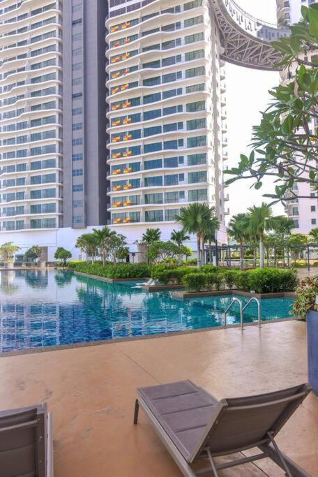 10Mins To Klcc W Lrt+Mall+Netflix Muji Urban Kuala Lumpur Exterior foto