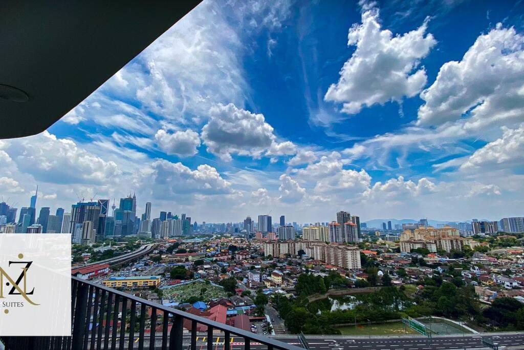 10Mins To Klcc W Lrt+Mall+Netflix Muji Urban Kuala Lumpur Exterior foto