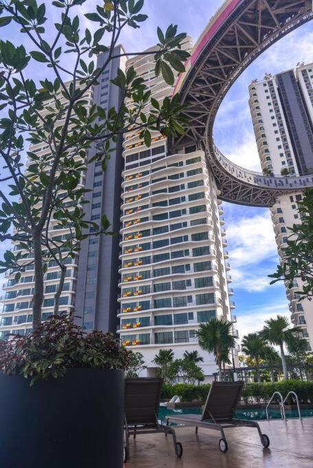 10Mins To Klcc W Lrt+Mall+Netflix Muji Urban Kuala Lumpur Exterior foto